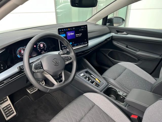 Volkswagen Golf 1.5 eTSI DSG Golf VIII Variant