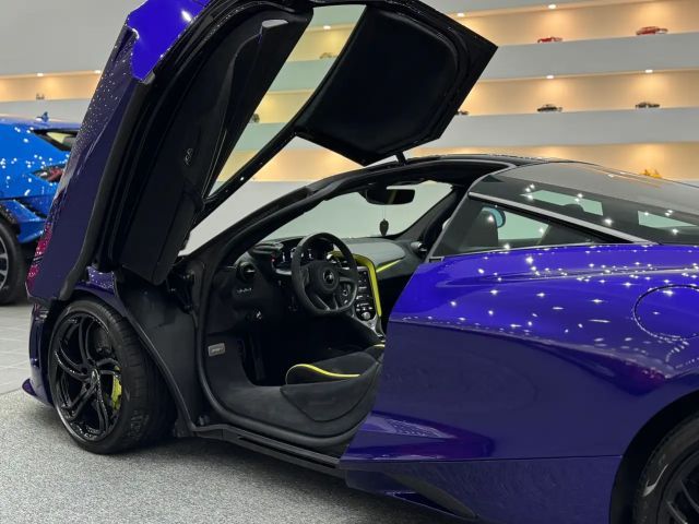 McLaren 750S Coupe *MSO*Voll-Carbon-Paket*Performance P1-Seats*