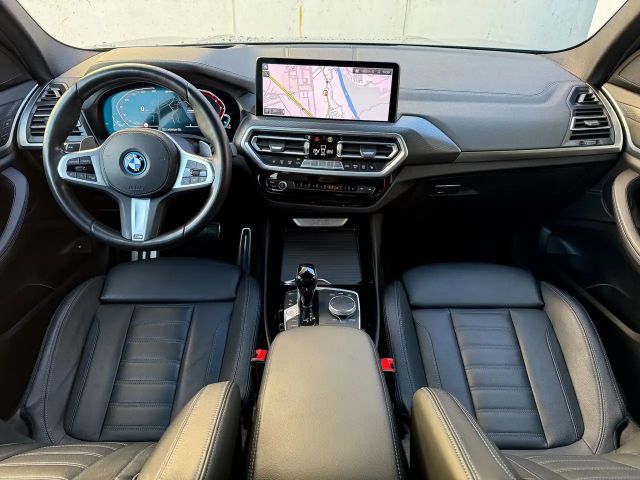BMW X3 xDrive30e