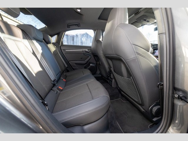 Audi S3 Quattro S-Tronic Sedan