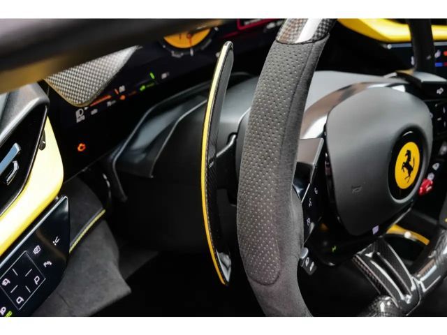 Ferrari SF90 Stradale