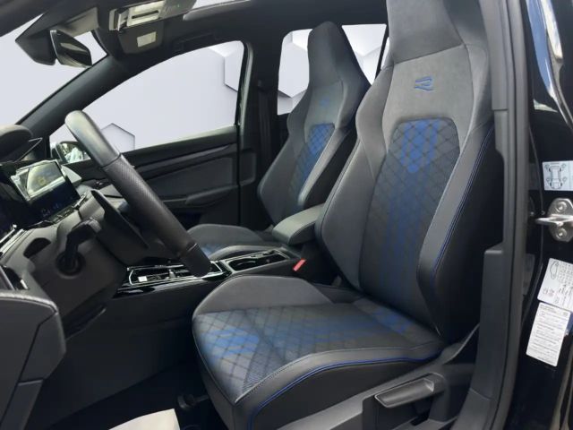 Volkswagen Golf 2.0 TSI 4Motion Golf VIII