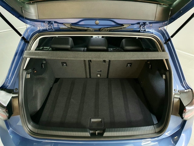 Volkswagen Golf 1.5 eTSI DSG