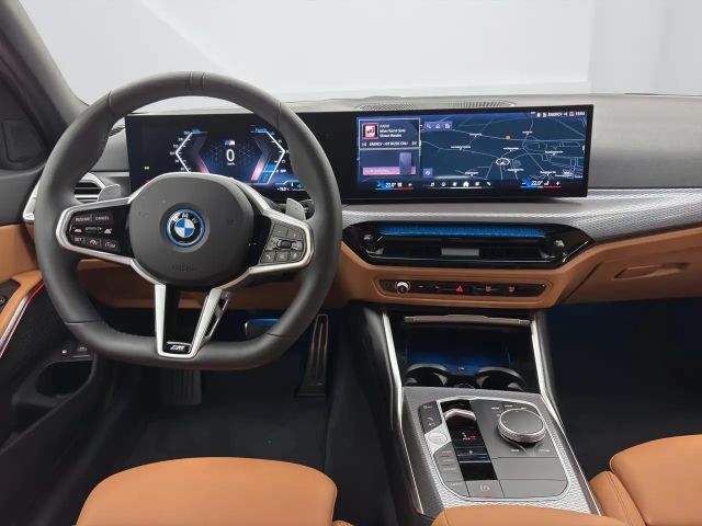 BMW 330 330e Touring xDrive