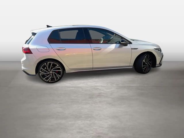 Volkswagen Golf DSG GTD Style