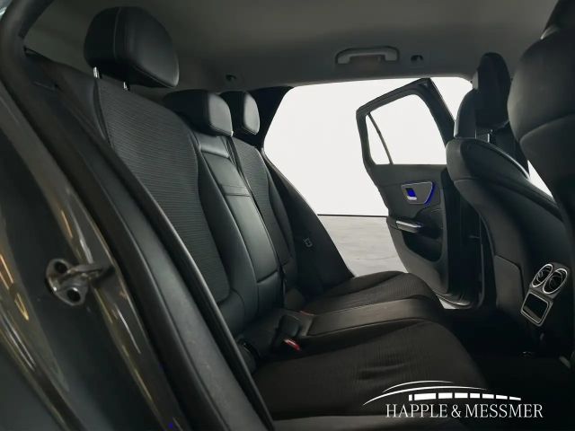 Mercedes-Benz C 200 AVANTGARDE Estate