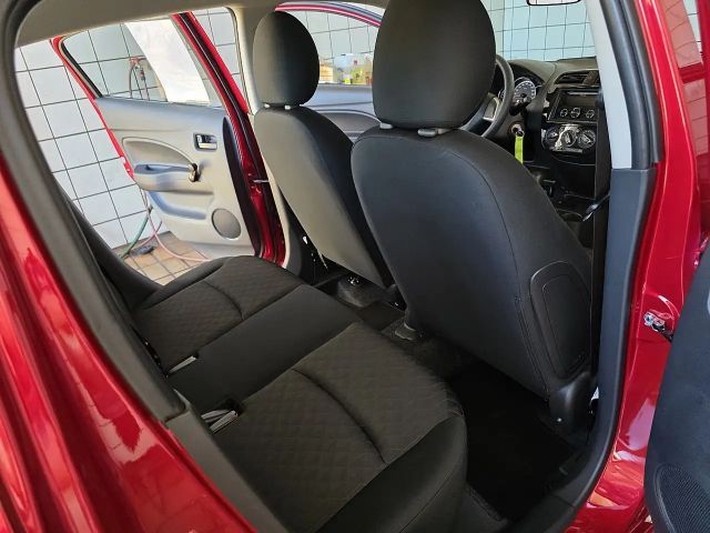 Mitsubishi Space Star Inform MIVEC Star