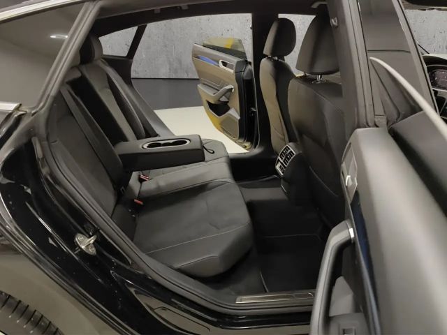 Volkswagen Arteon 2.0 TSI DSG R-Line