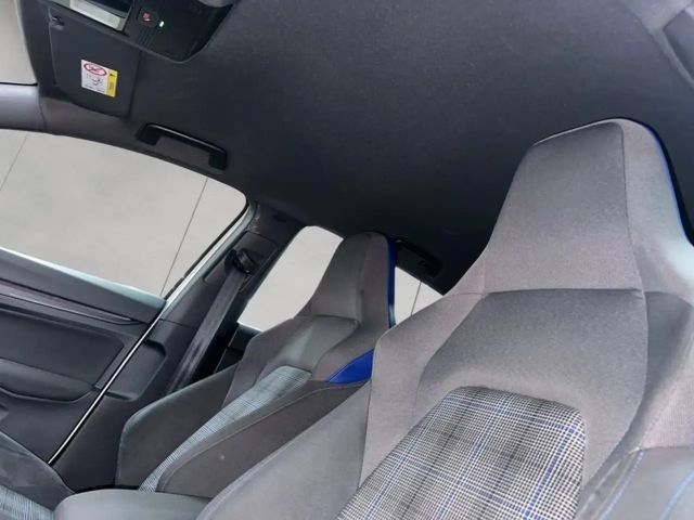 Volkswagen Golf DSG GTE