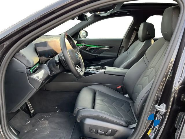 BMW i5 M-Sport M60 Sedan xDrive