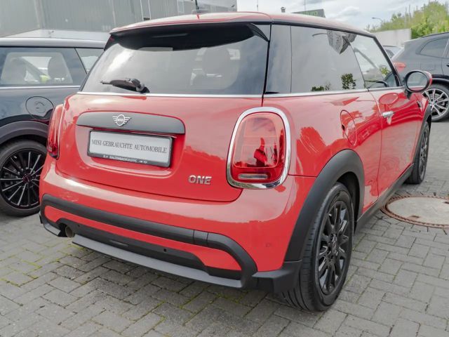 MINI One Classic Trim FACEL. LED NAVI SHZ PDC