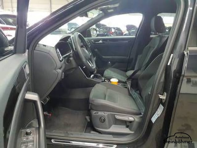 Volkswagen T-Roc DSG R-Line