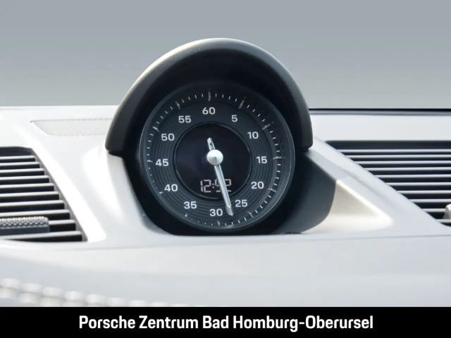 Porsche 992 Carrera Coupé GTS