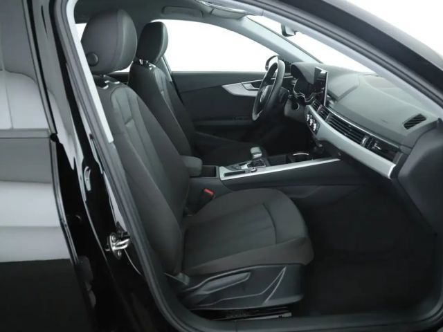 Audi A4 35 TDI Avant S-Tronic