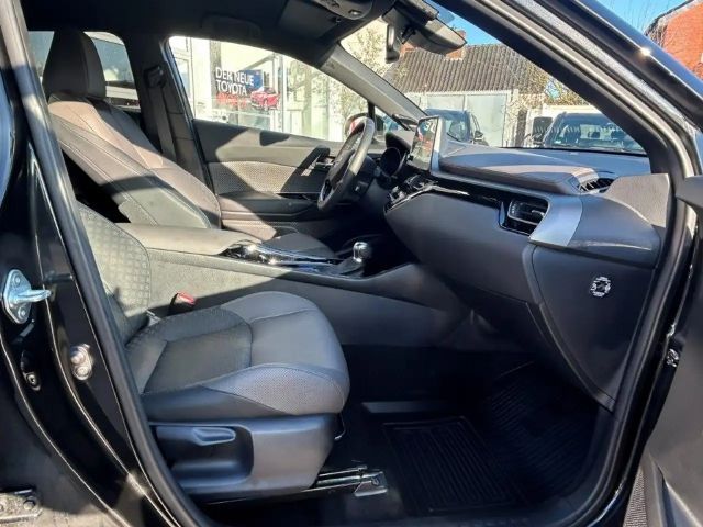 Toyota C-HR 5-deurs Hybride Lounge