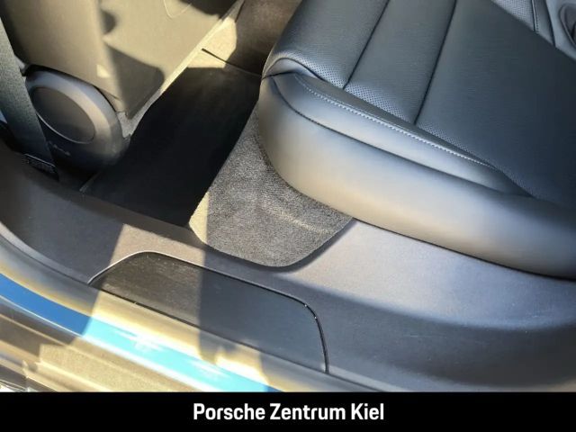 Porsche Taycan Cross Turismo Turbo