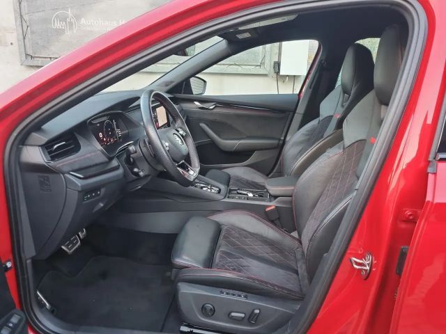 Skoda Octavia Combi RS iV