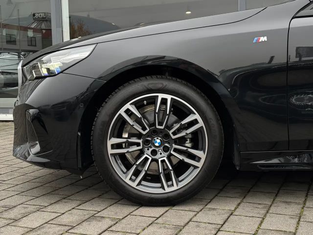 BMW 520 520i M-Sport Touring