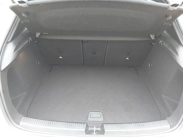 Mercedes-Benz A 180 A 180 d Style