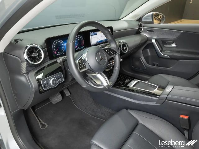 Mercedes-Benz A 180 Progressive