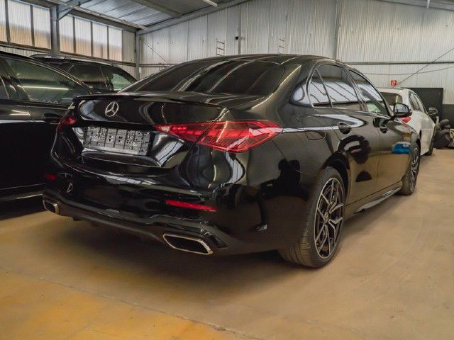 Mercedes-Benz C 200 AMG Line Sedan