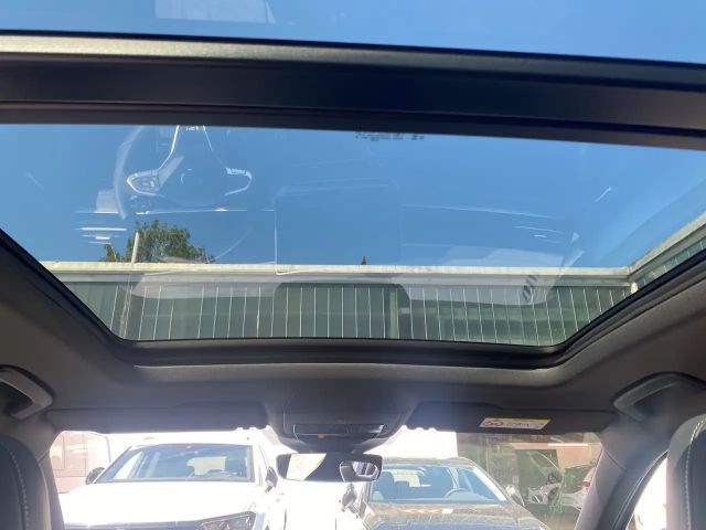 Volkswagen Passat DSG R-Line Variant