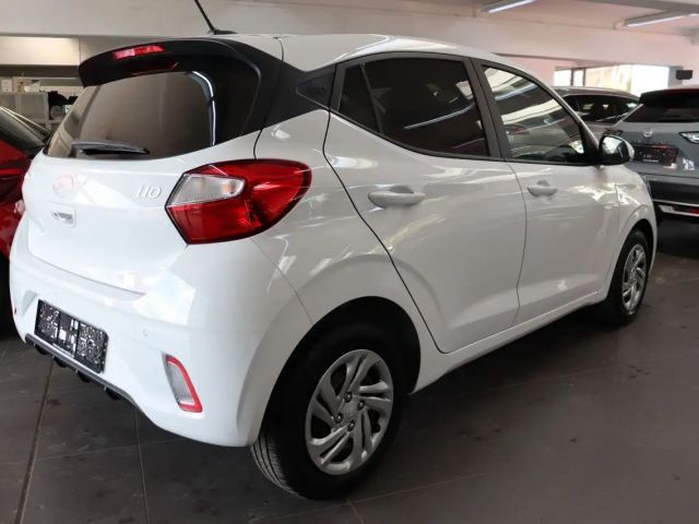 Hyundai i10 1.0
