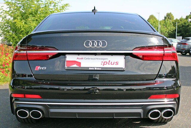 Audi S6 Quattro Sedan