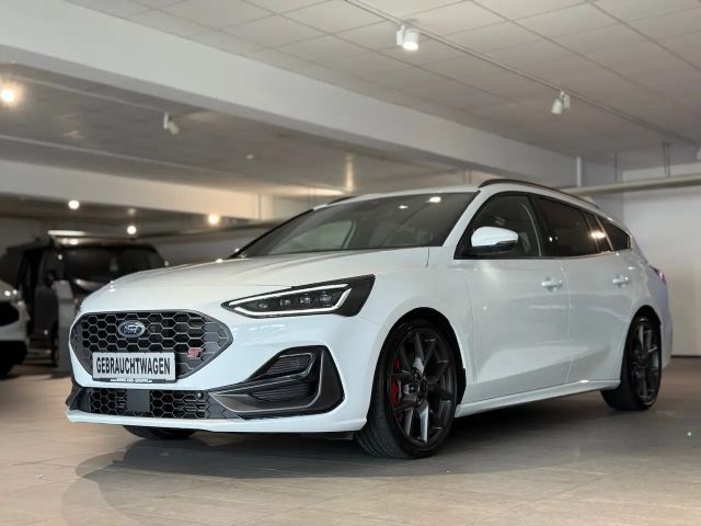 Ford Focus EcoBoost ST Line Wagon