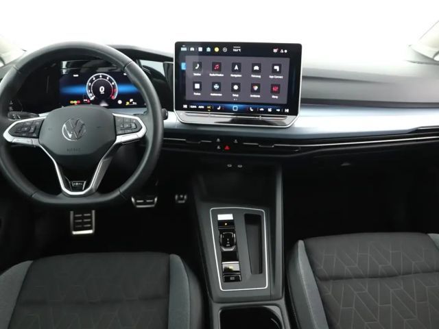 Volkswagen Golf 1.5 eTSI DSG Golf VIII