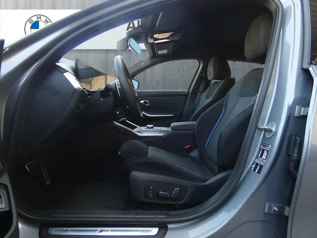 BMW 320 320i M-Sport Touring