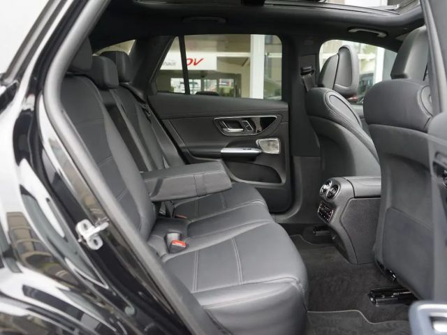 Mercedes-Benz GLC 300 AMG Line