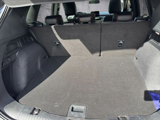 Ford Kuga Plug in Hybrid ST Line X