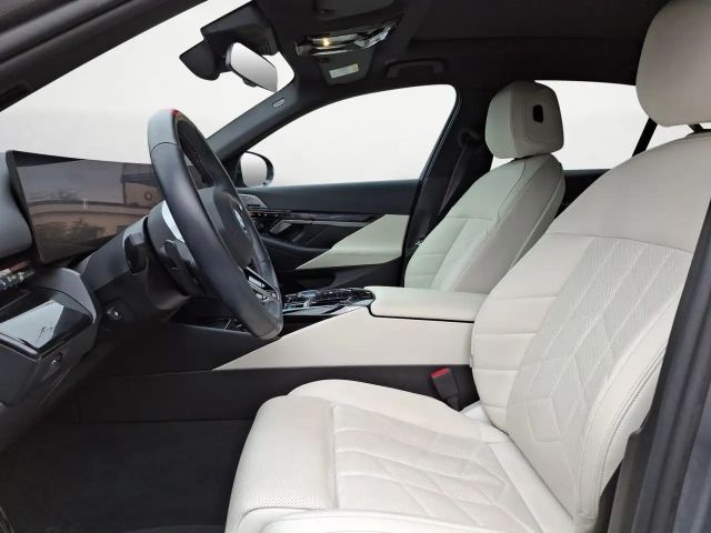 BMW i5 M-Sport M60 Sedan xDrive