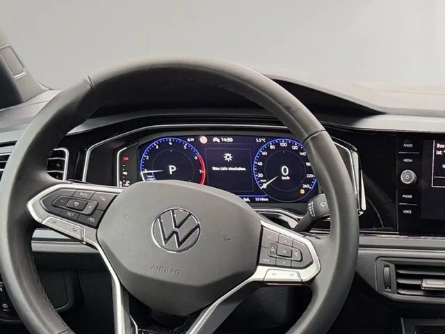 Volkswagen Taigo 1.0 TSI DSG R-Line