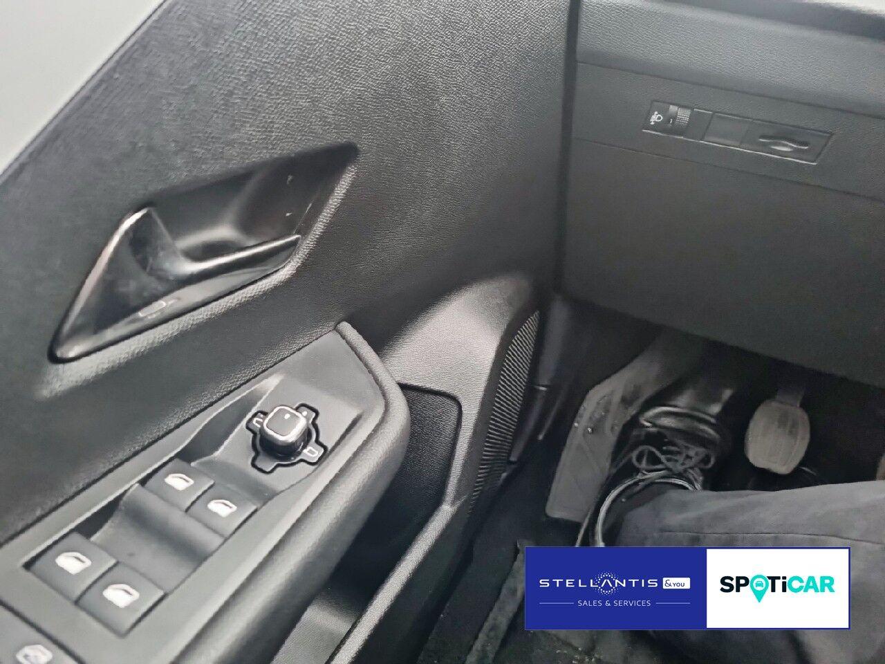 Opel Astra 1.2 Turbo Edition Turbo