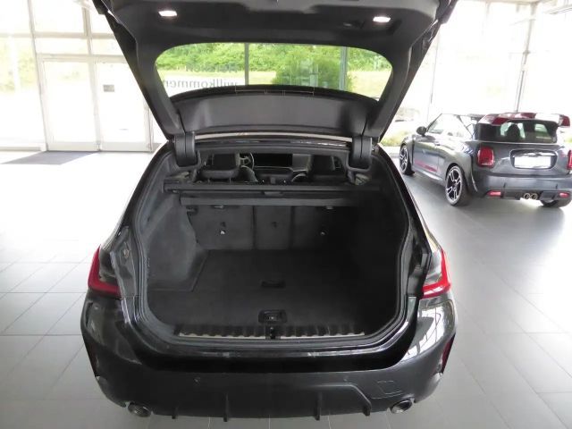 BMW 320 320d Touring xDrive