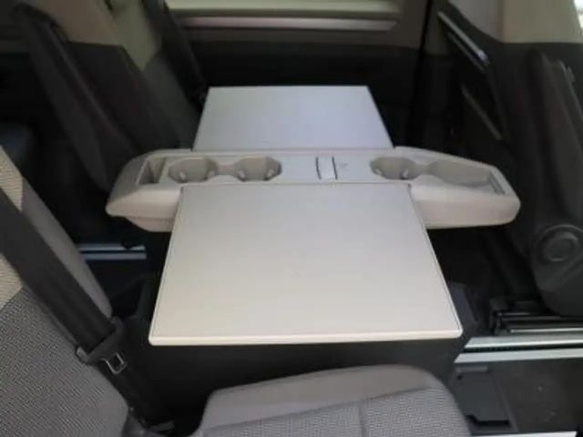 Volkswagen Multivan 2.0 TDI DSG Life T7