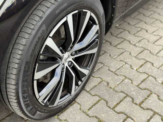 Volvo XC60 AWD Dark Ultimate