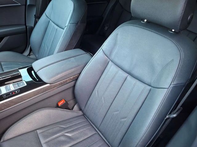 Audi A8 60 TFSI Hybride Quattro