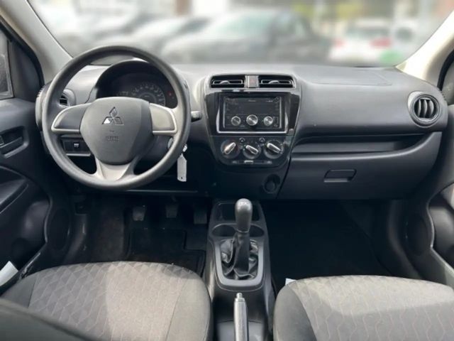 Mitsubishi Space Star Star