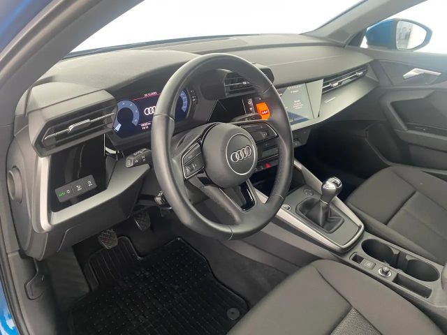 Audi A3 30 TDI Sedan