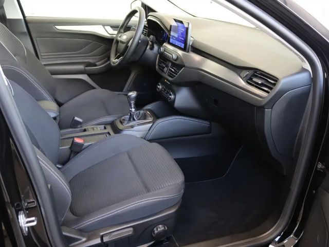 Ford Focus Titanium Wagon