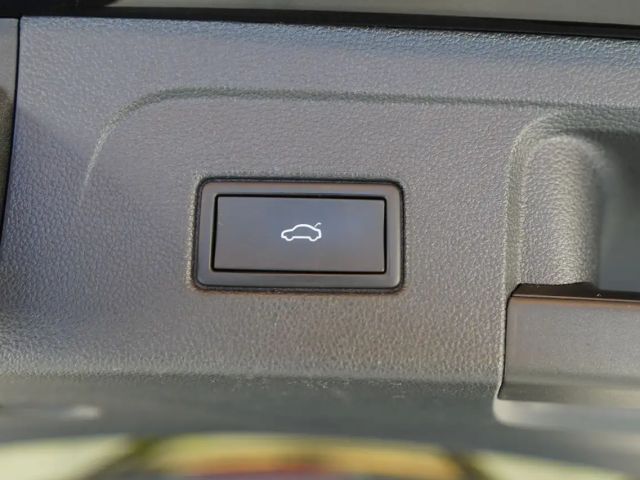 Volkswagen Touran 1.5 TSI DSG