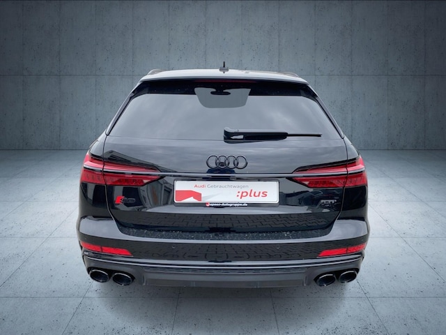 Audi S6 Avant Quattro
