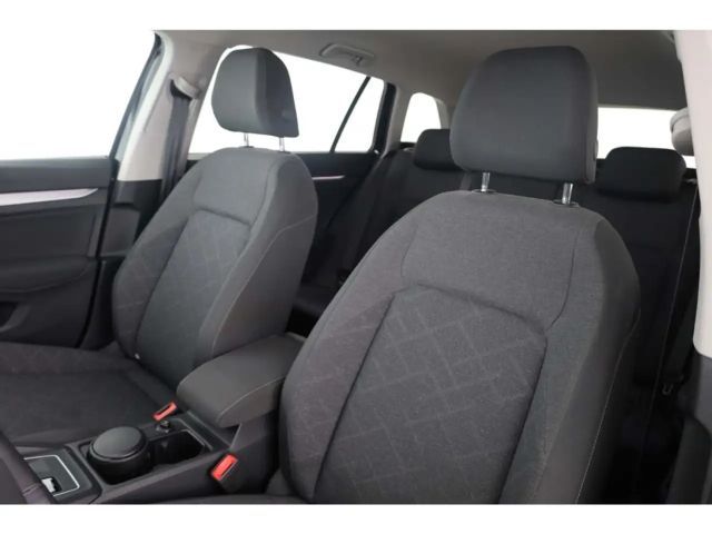 Volkswagen Golf 2.0 TDI DSG Life Variant