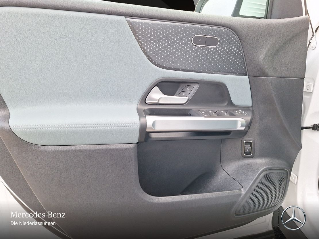 Mercedes-Benz EQB 300 4MATIC