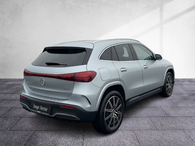 Mercedes-Benz EQA 300 4MATIC AMG Line