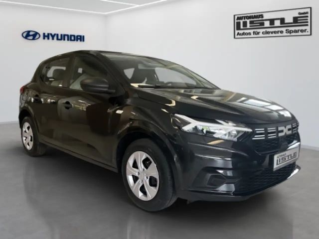 Dacia Sandero Essential TCe 90