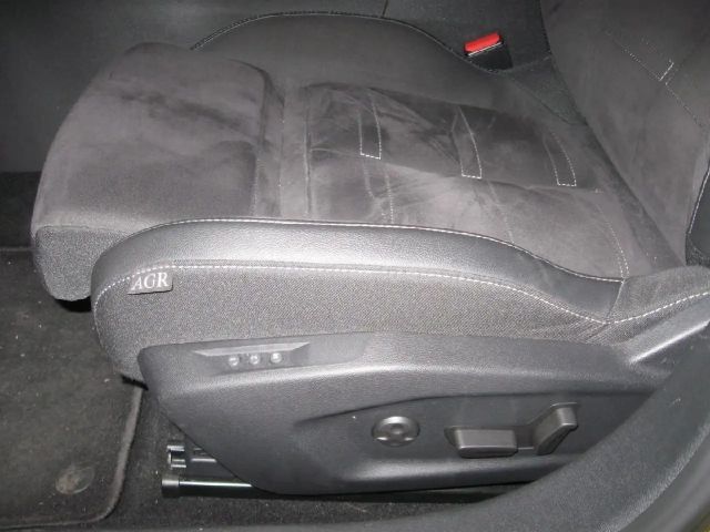 Opel Astra Hybrid Innovation Ultimate